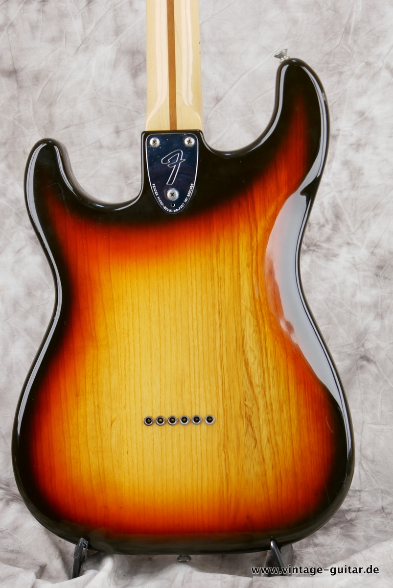 Fender Stratocaster_hardtail_sunburst_1980-004.JPG